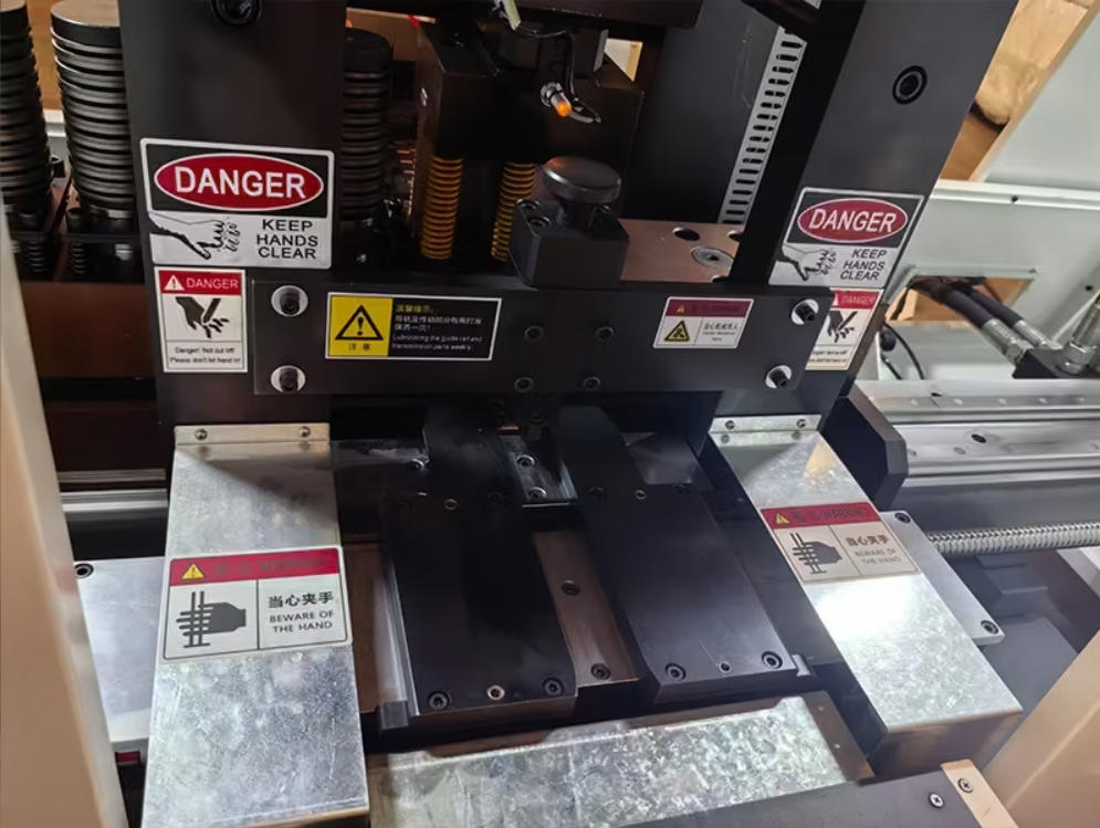 HQ600-S-7P CNC Copper busbar punching shearing machine